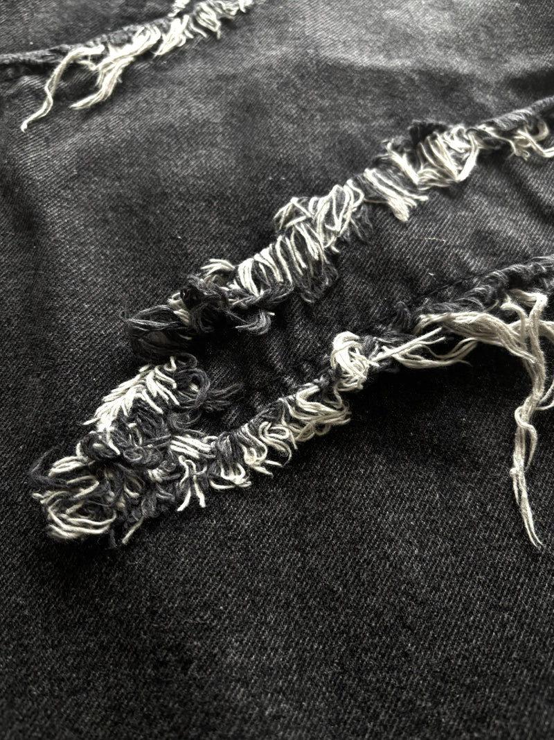 Distressed Grey Jean